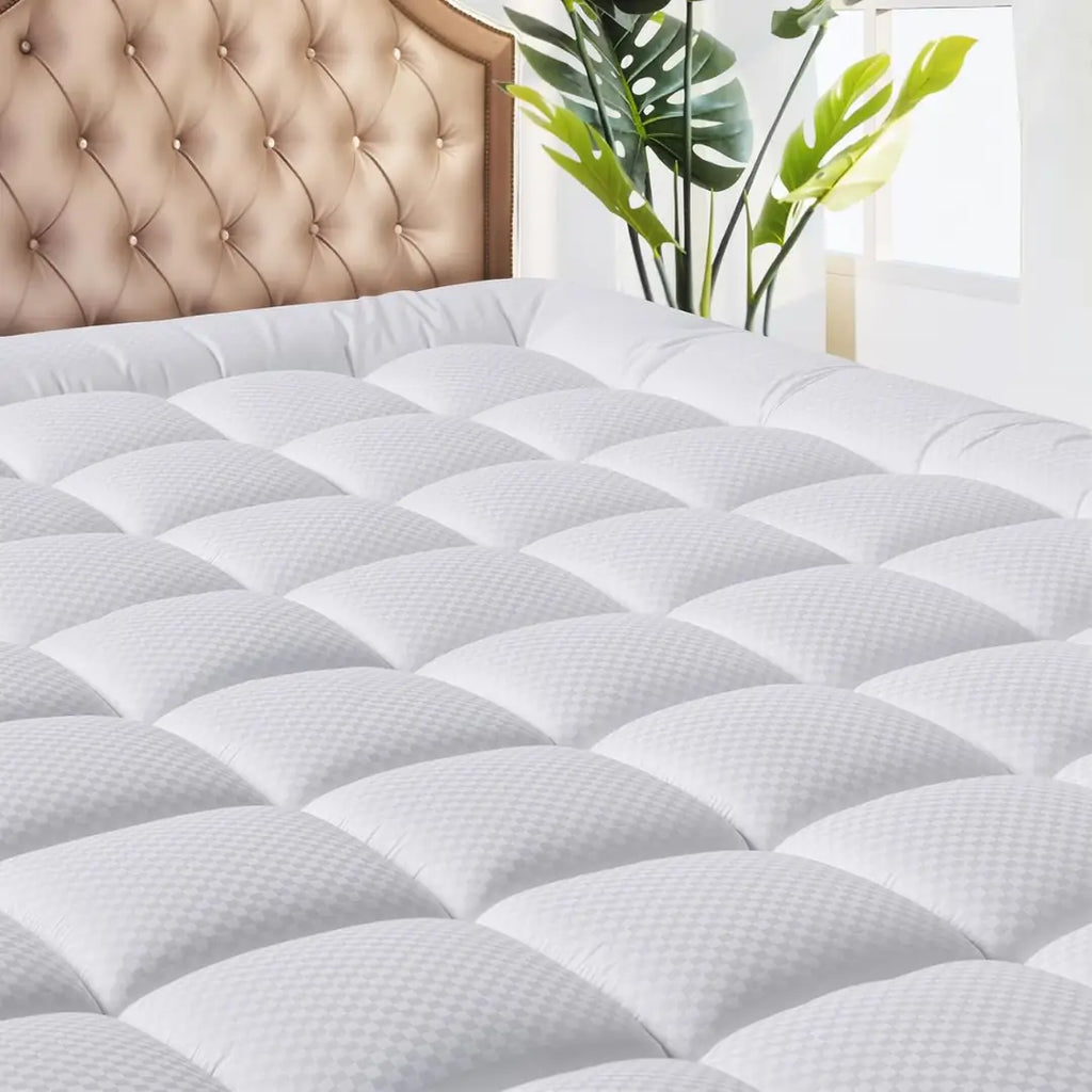 Luxury White Mattress Topper – Cloud-Soft Fiber & Breathable Microfiber